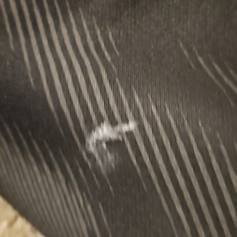 Under Armour Hoodie - Picture 4 of 4